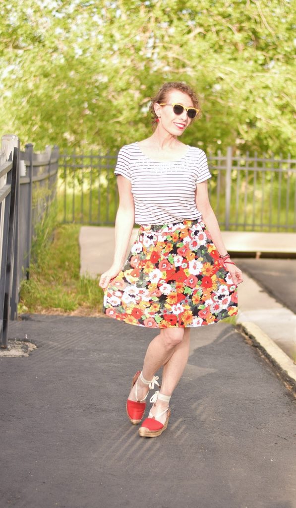 Floral skirt from classic to modern styling