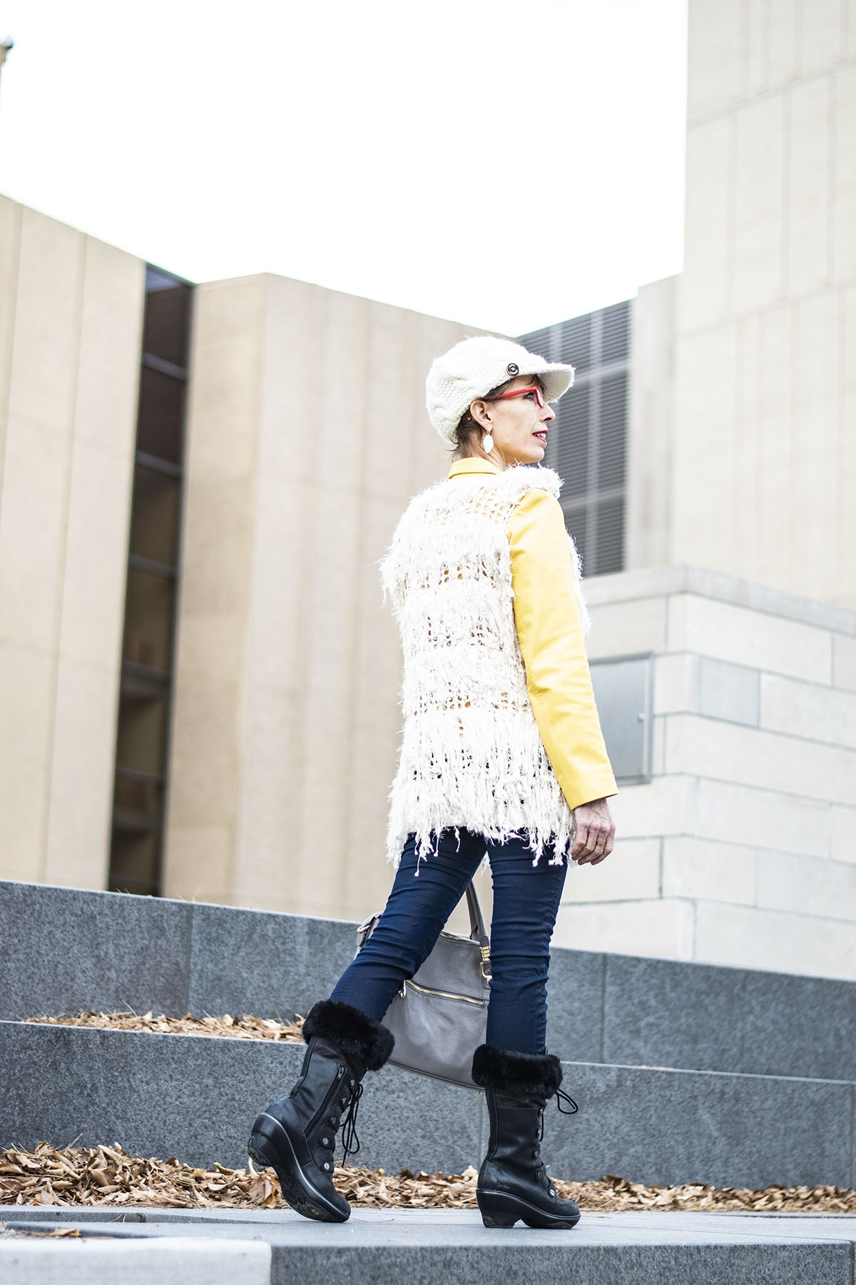 Comfortable Boots for Real Women for Warmth and Walking