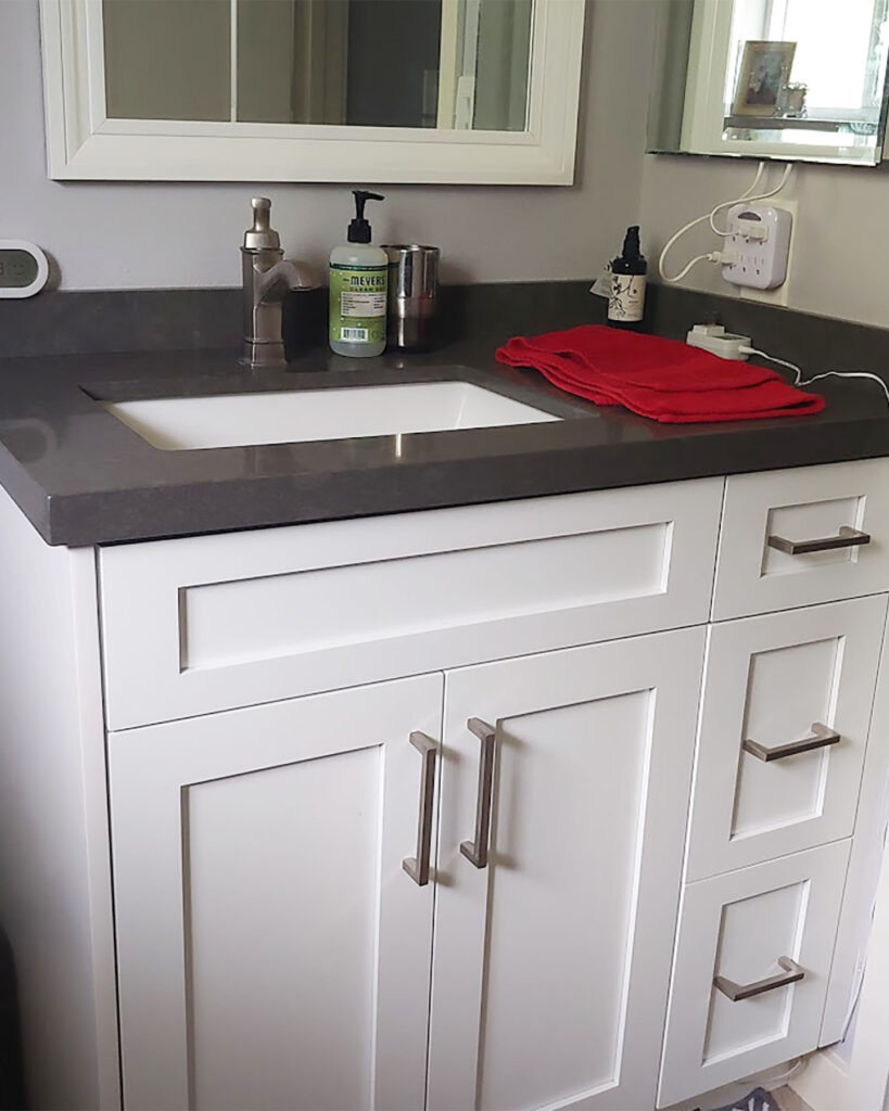 How to declutter a bathroom counter